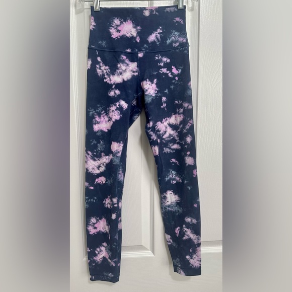 Lululemon Align High Rise 25” Leggings - blue/pink tie dye - Size 4 - Picture 5 of 8
